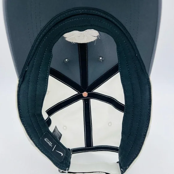 NIKE LEGACY 91 ATHLETIC HAT WHITE AND GRAY WITH OCTOPUS EMBROIDERED ON FRONT - Picture 10 of 12